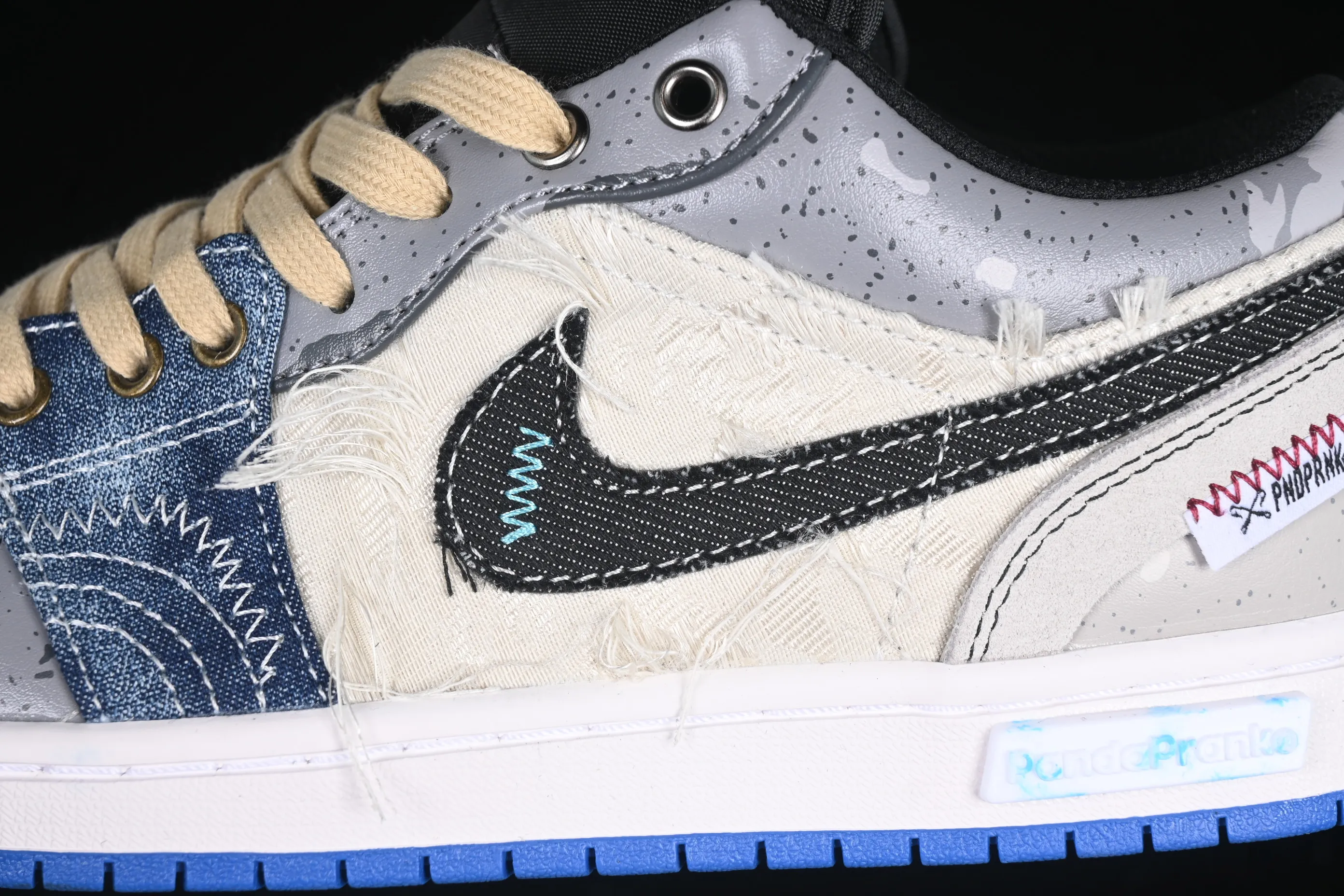 All Categories Air Jordan Jordan Series Basketball Shoes Air Jordan 1 Low Air Jordan 1 Low AJ1 Joe 1 Panda Prank Wave Fisherman Overfishing Blue Brown Gray Low-top Retro Basketball Shoes 553558-140